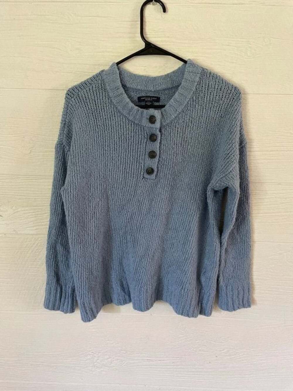 American eagle sweater